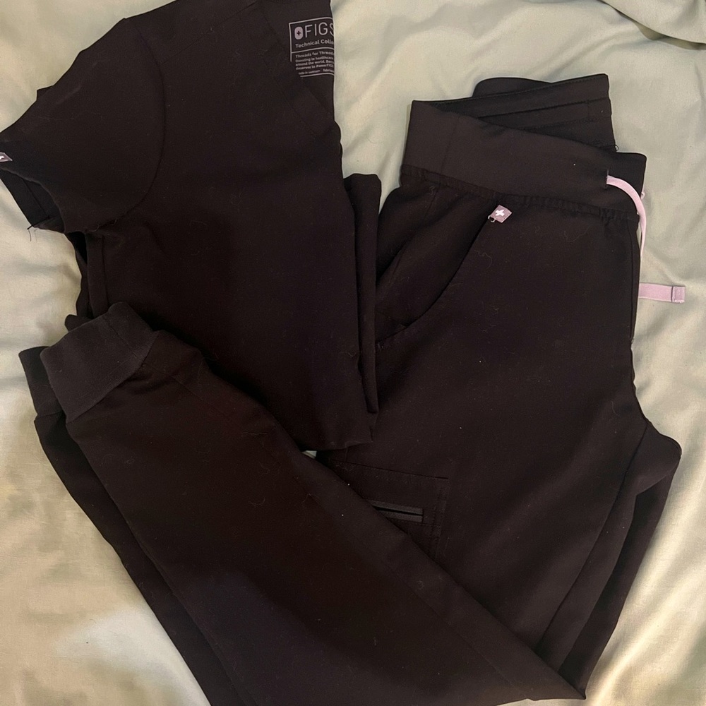 XXS FIGS black scrub set